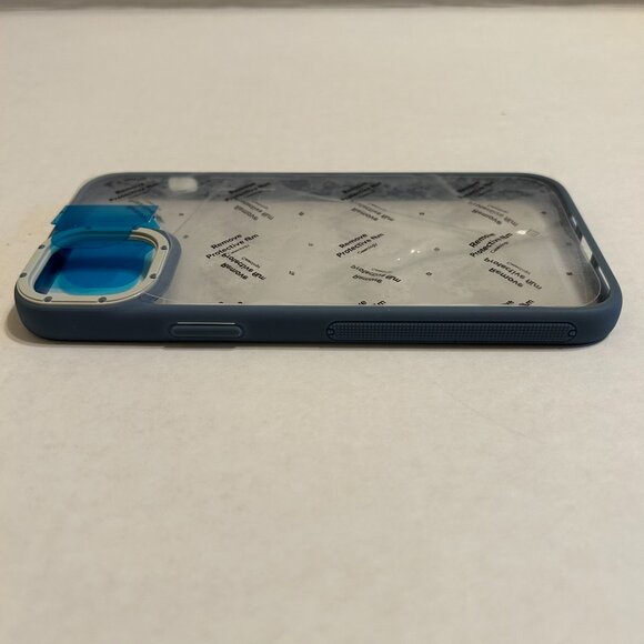 Caseology iPhone 6.7" (2022) Skyfall Case in original packaging - Picture 14 of 15